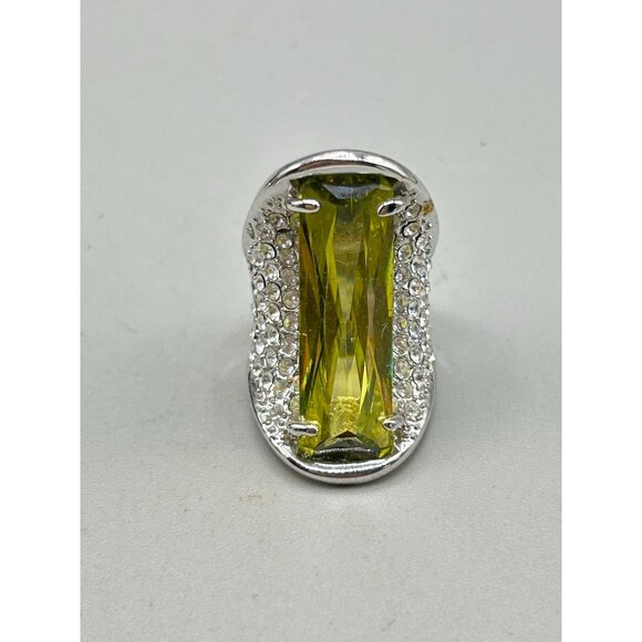Fancy Statement Ring Size 6 Wide Cocktail Ring with Elongated Green Glass Stone - Picture 2 of 10